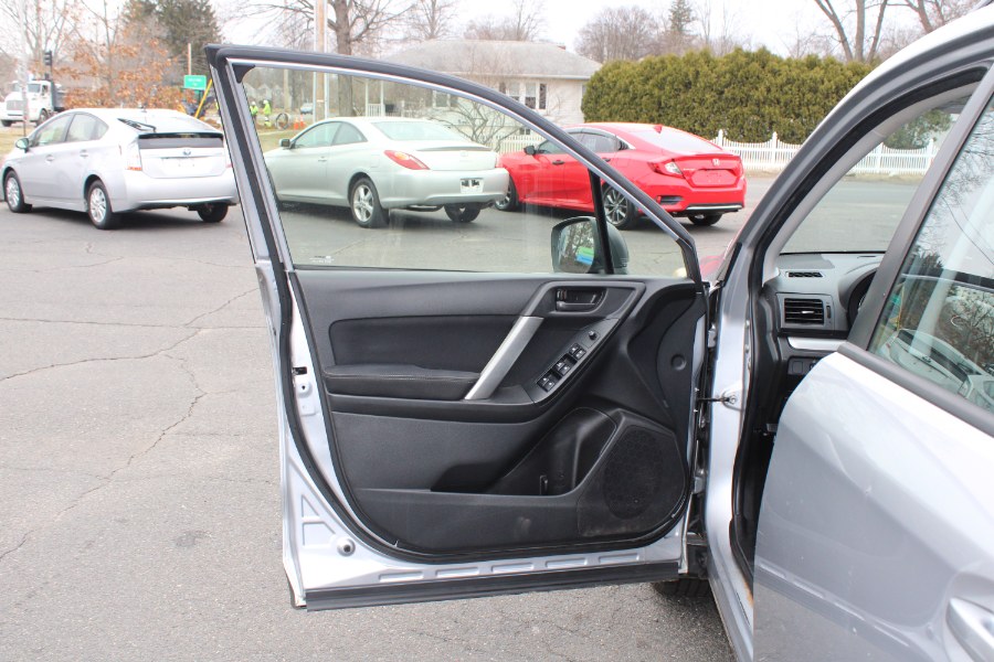 2015 Subaru Forester i - Photo 14