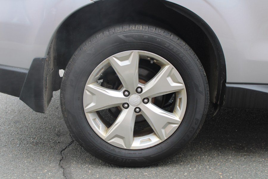 2015 Subaru Forester i - Photo 12