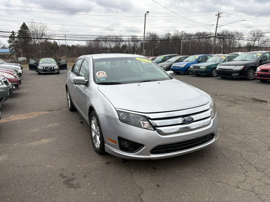 2012 Ford Fusion 4dr Sdn SE FWD, available for sale in East Windsor, Connecticut | CT Car Co LLC. East Windsor, Connecticut