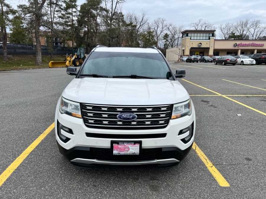 2016 Ford Explorer XLT 4WD's photo