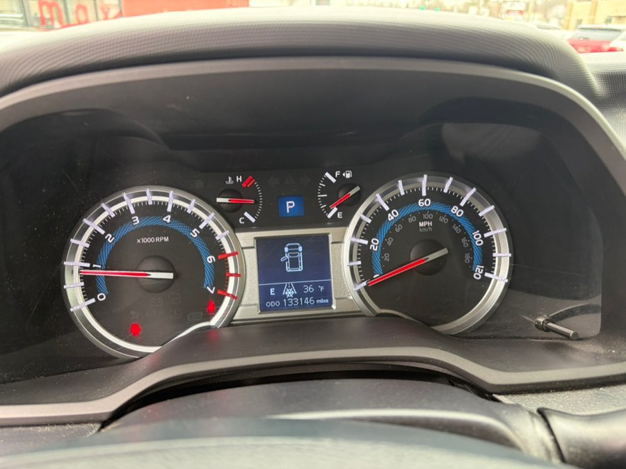 2015 Toyota 4Runner Limited - Photo 24