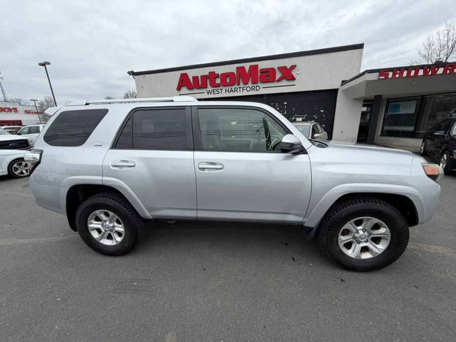 2015 Toyota 4Runner Limited - Photo 3