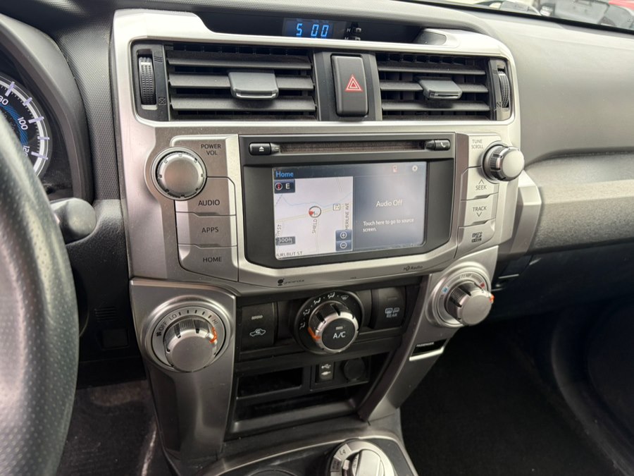 2015 Toyota 4Runner Limited - Photo 19