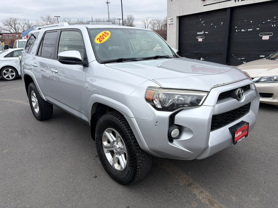 2015 Toyota 4Runner Limited - Photo 2