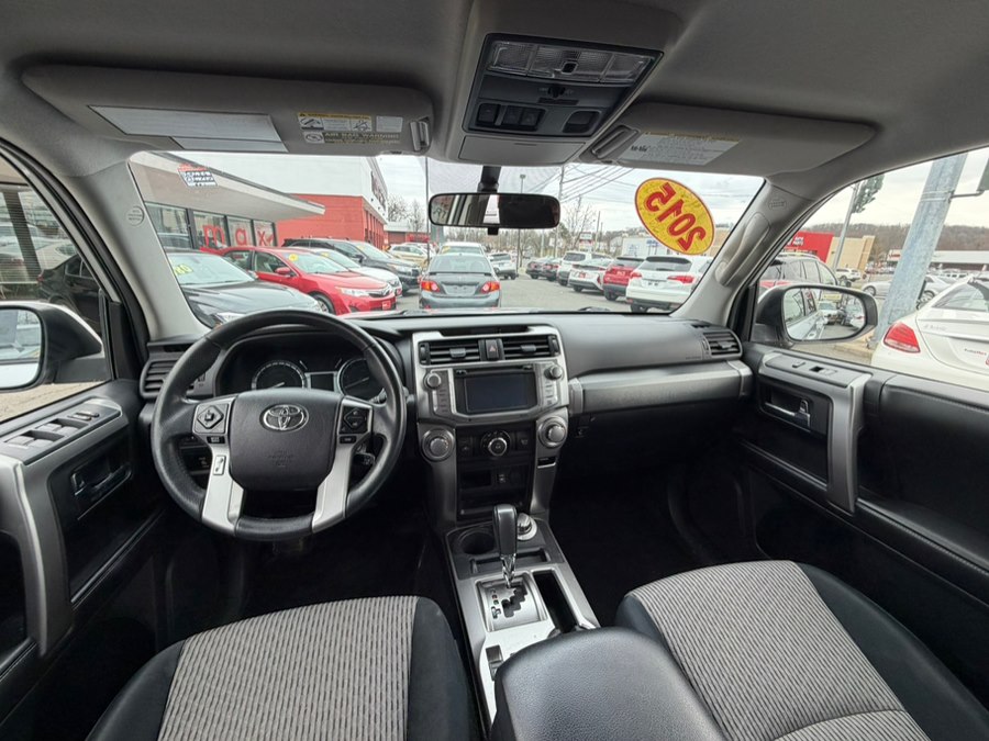 2015 Toyota 4Runner Limited - Photo 11