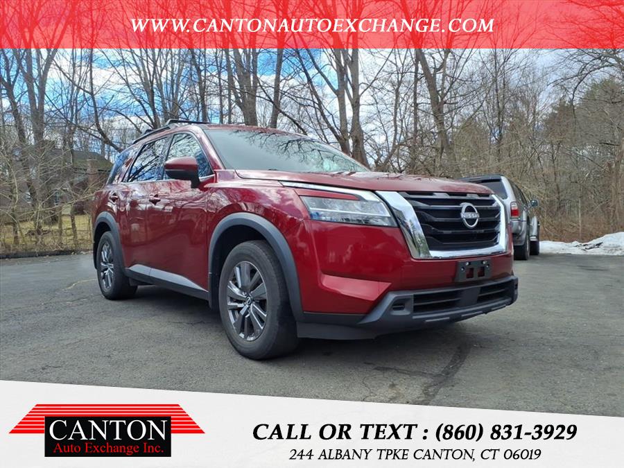 2022 Nissan Pathfinder SV