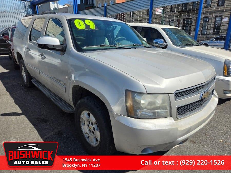 2009 Chevrolet Suburban's photo