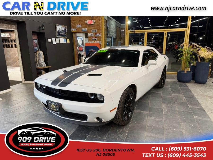 2016 Dodge Challenger SXT