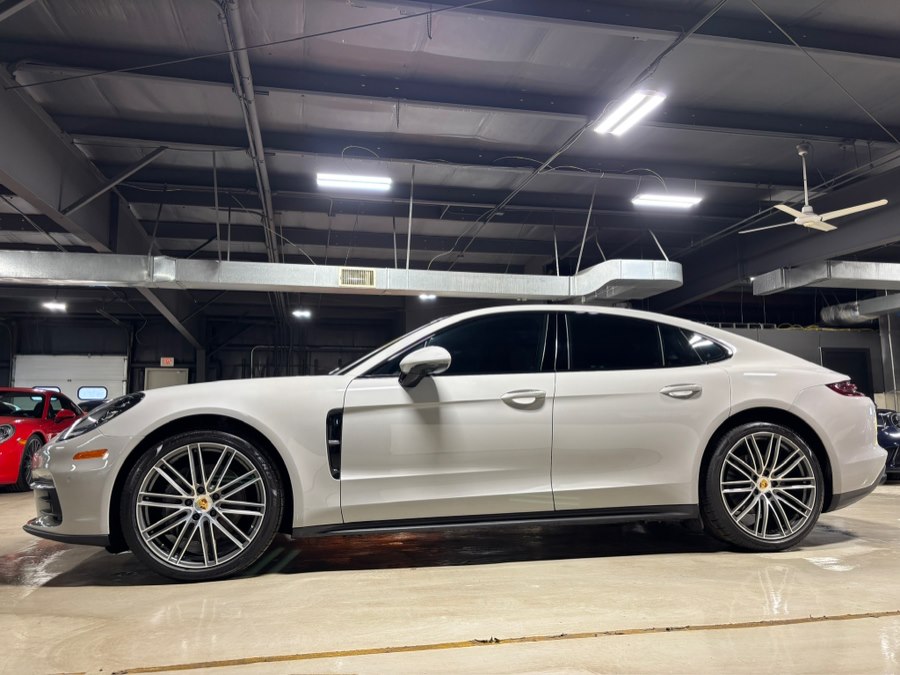 2017 Porsche Panamera