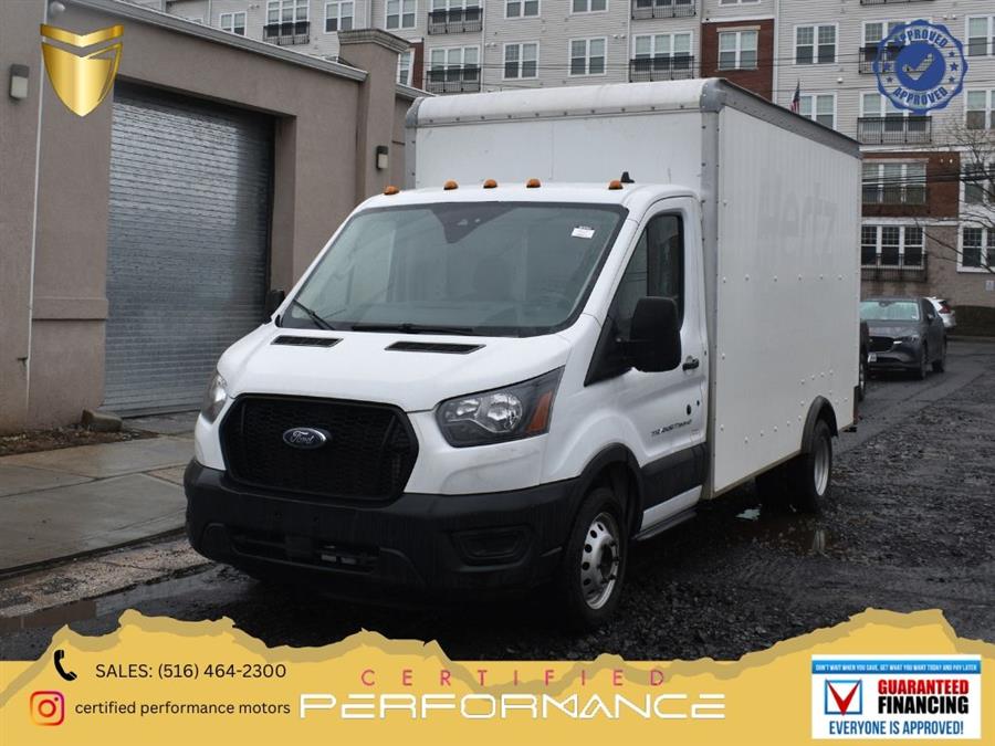 2022 Ford Transit Cutaway Base