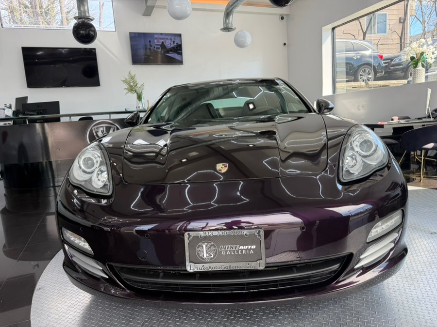 2011 Porsche Panamera Base