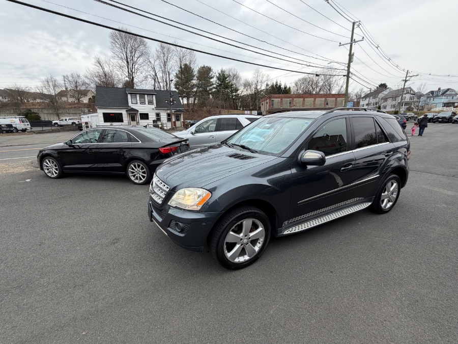 2010 Mercedes-Benz M-Class ML350 4MATIC's photo