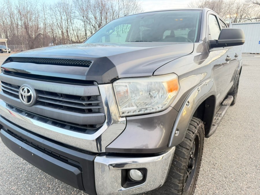 2015 Toyota Tundra SR5