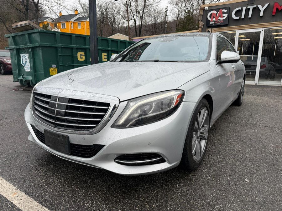 2015 Mercedes-Benz S-Class S550 4MATIC's photo