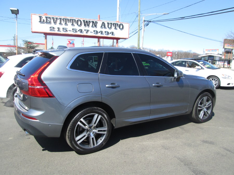 2019 Volvo XC60 T6 Momentum AWD's photo