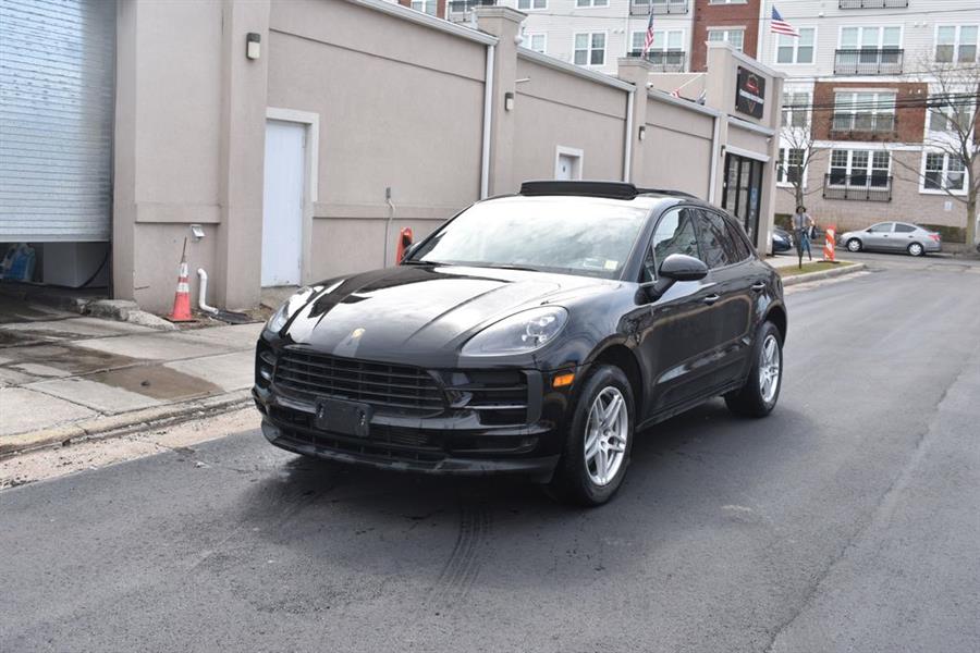 2021 Porsche Macan