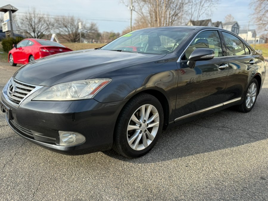 Used 2010 Lexus ES 350 in New Milford, Connecticut | Faustos Auto Body and Repairs LLC. New Milford, Connecticut