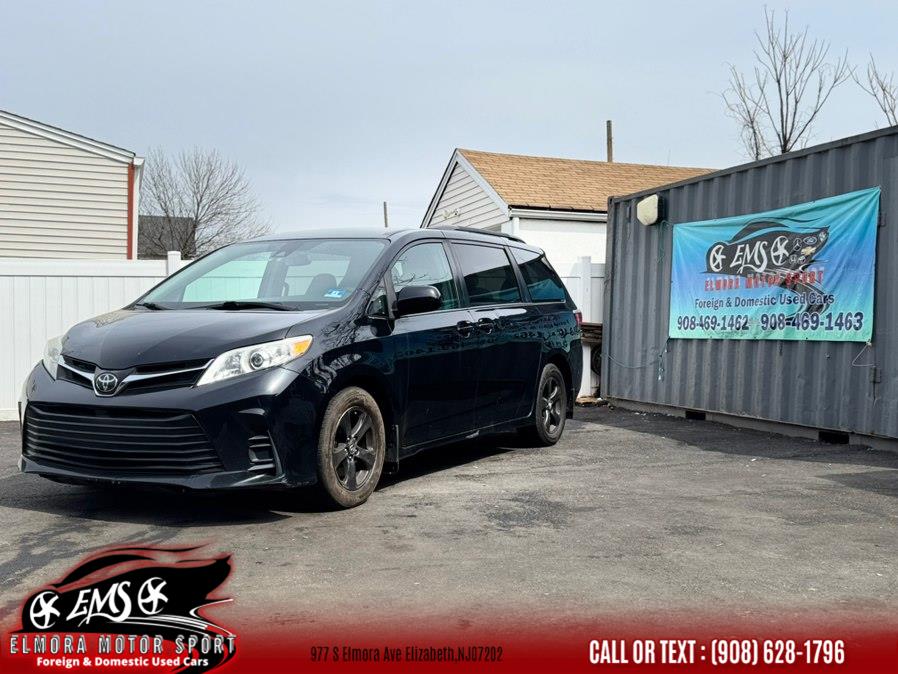 2019 Toyota Sienna LE