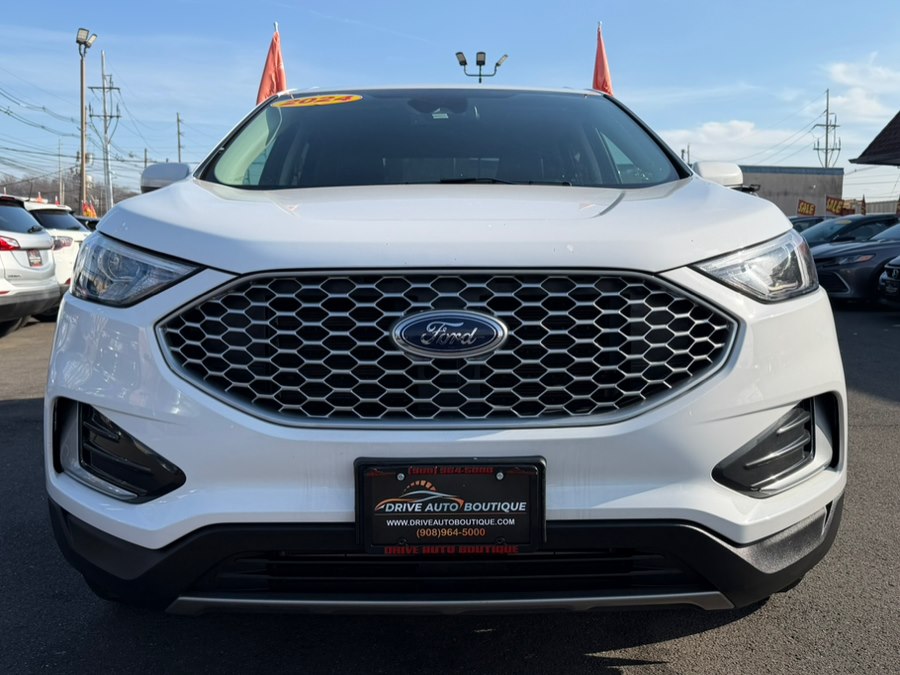 2024 Ford Edge SEL AWD's photo