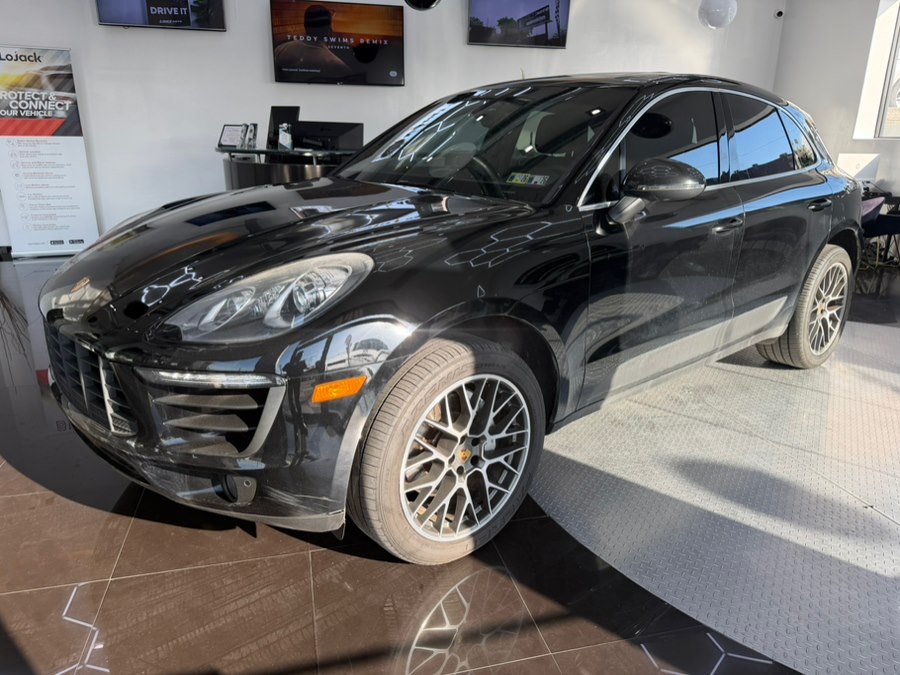 2016 Porsche Macan