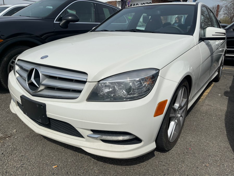 2011 Mercedes-Benz C-Class C300 Luxury