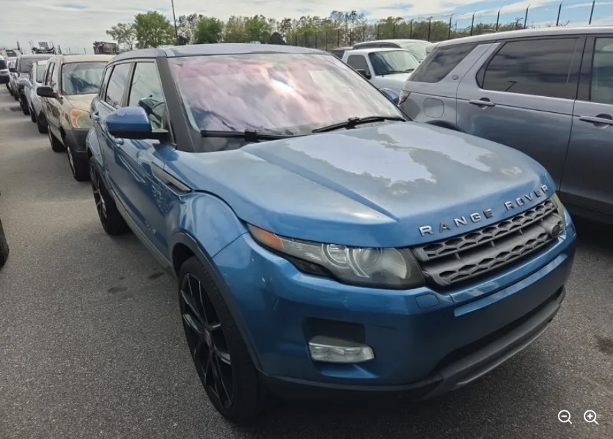 2014 Land Rover Range Rover Evoque Pure 5 Door's photo