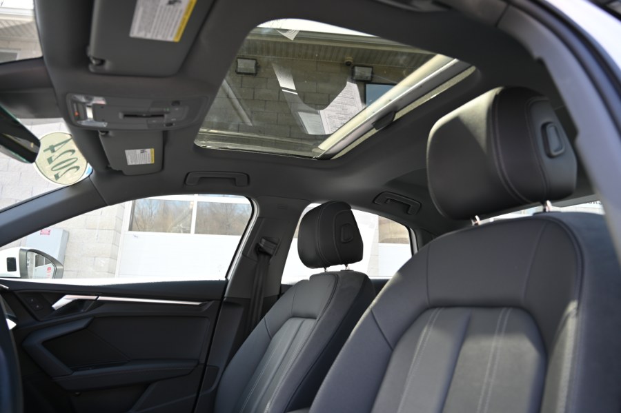 2024 Audi A3 40 TFSI Premium FWD S tronic's photo