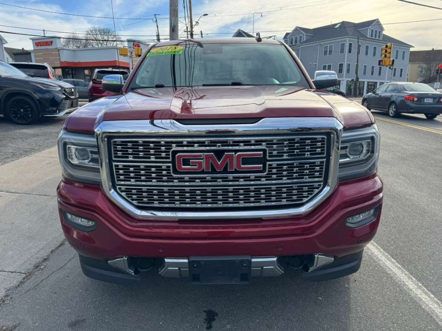 2018 GMC Sierra 4WD Crew Cab Short Box's photo