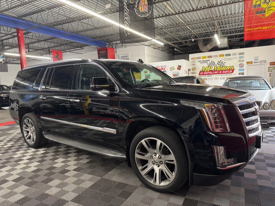 2015 Cadillac Escalade ESV Luxury
