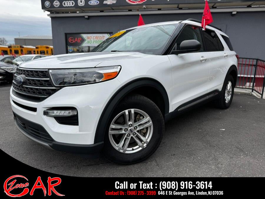 2022 Ford Explorer XLT 4WD's photo