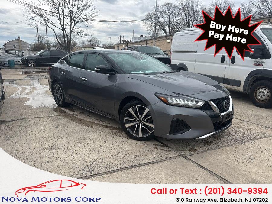 2020 Nissan Maxima SV's photo