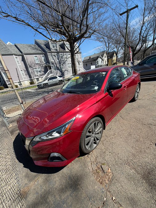 2020 Nissan Altima SR