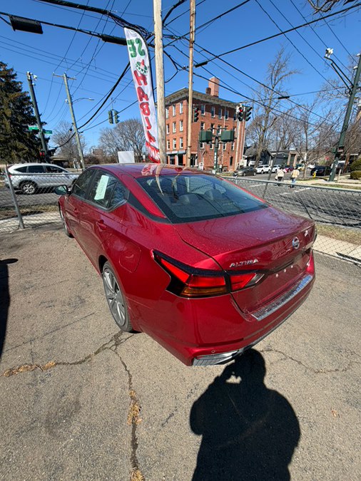 2020 Nissan Altima 2.5 SR AWD's photo