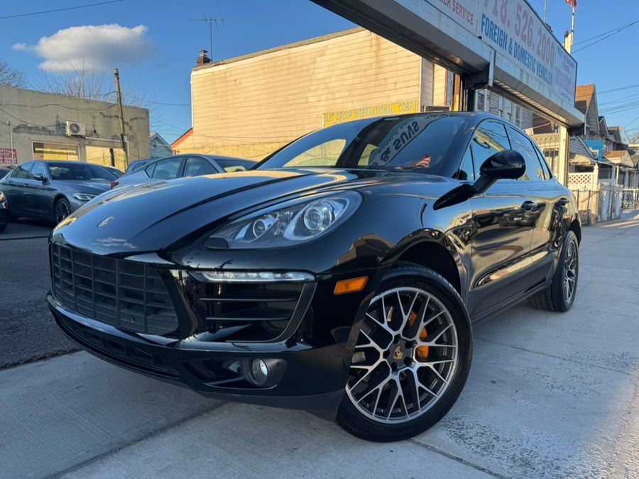 2018 Porsche Macan Base