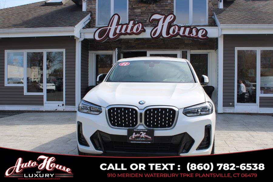 2022 BMW X4 xDrive30i's photo