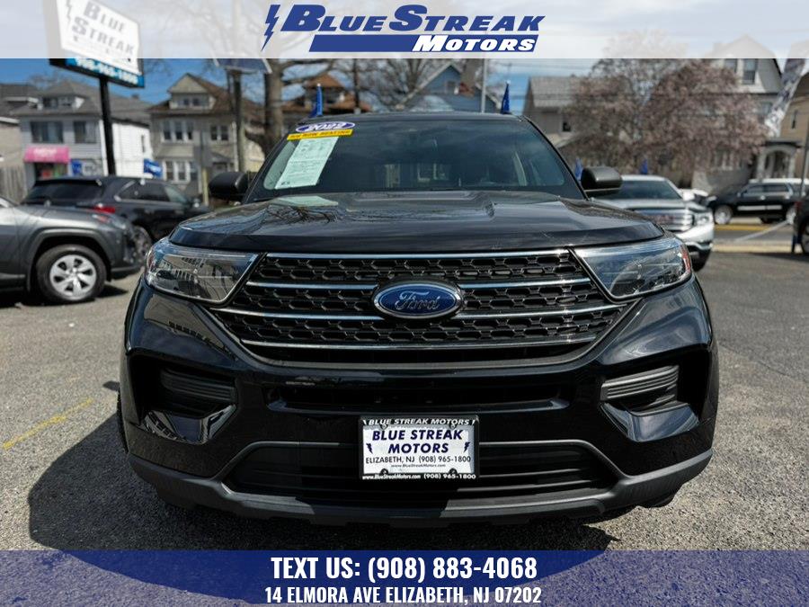 2022 Ford Explorer XLT 4WD's photo