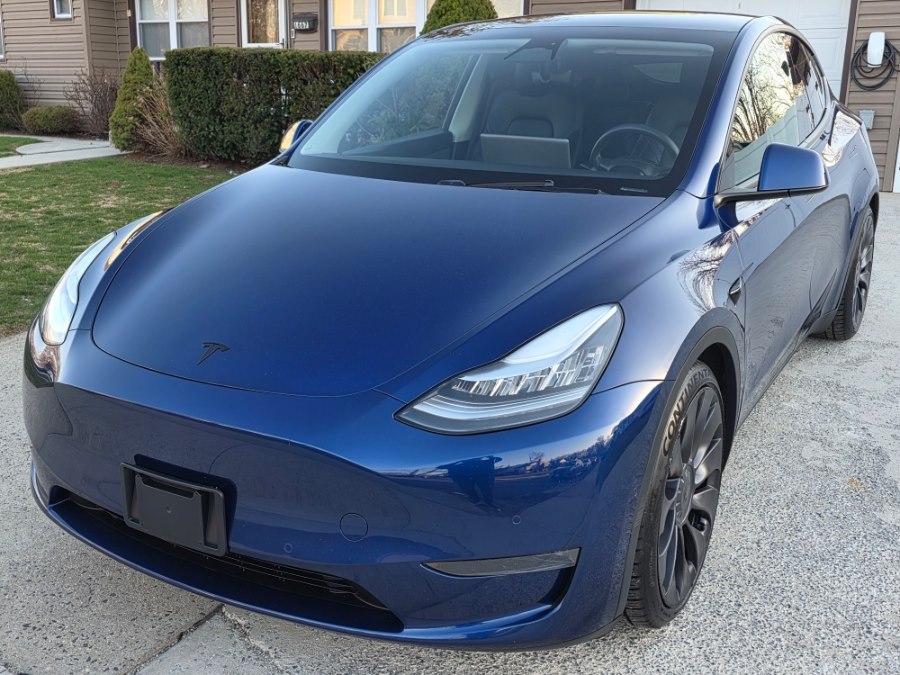 2020 Tesla Model Y Performance Dual Motor All-Wheel Drive's photo