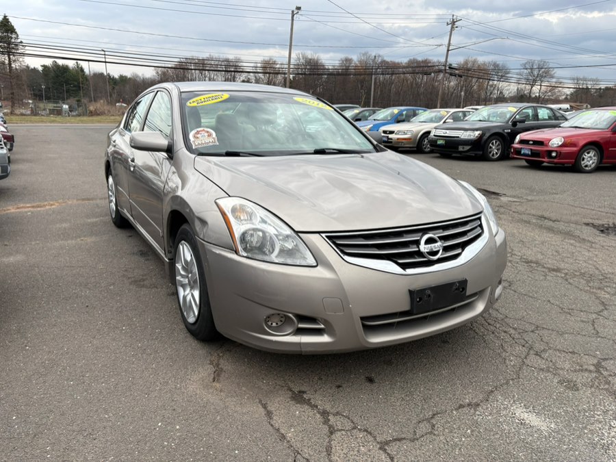 2012 Nissan Altima 4dr Sdn I4 CVT 2.5 S, available for sale in East Windsor, Connecticut | CT Car Co LLC. East Windsor, Connecticut