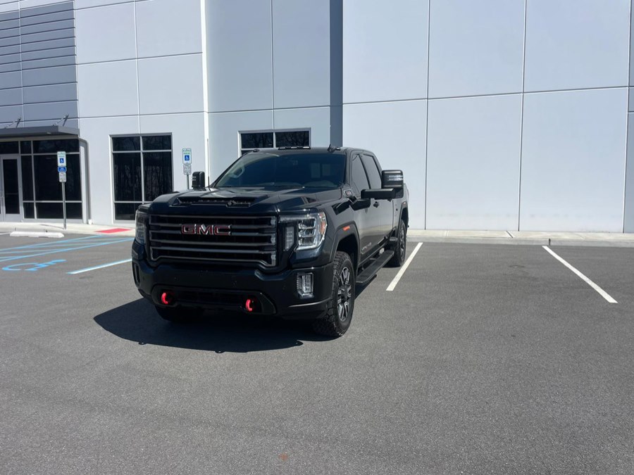 2020 GMC Sierra 4WD Crew Cab Standard Box AT4's photo