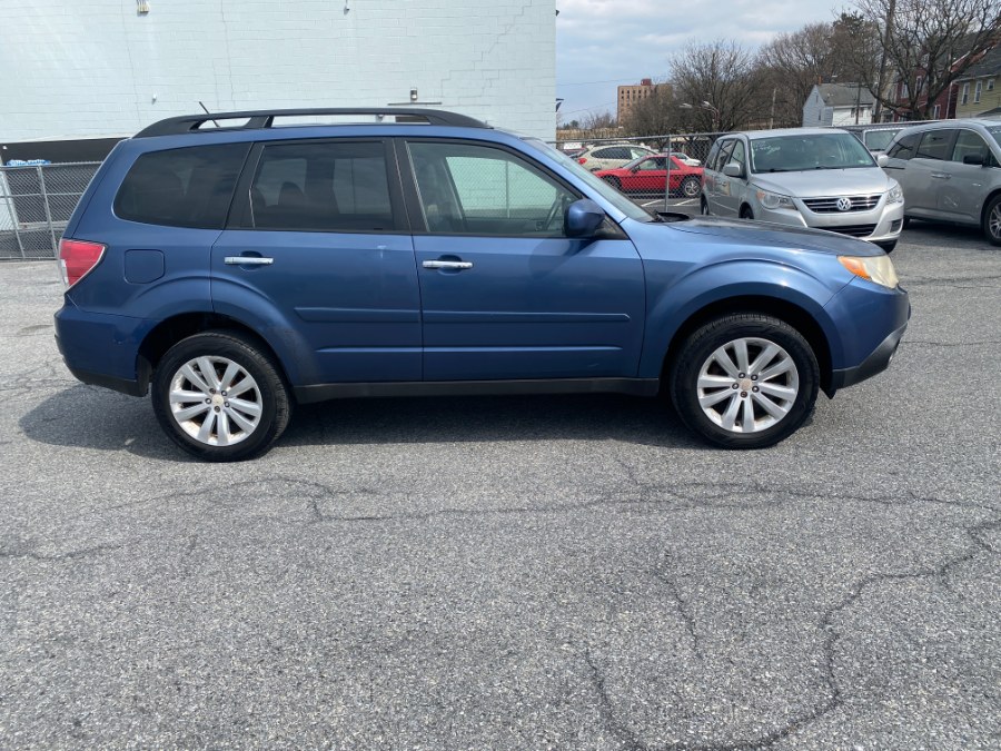 2011 Subaru Forester 2.5X Premium Package AT PZEV's photo