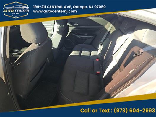 2021 Nissan Altima SV - Photo 10