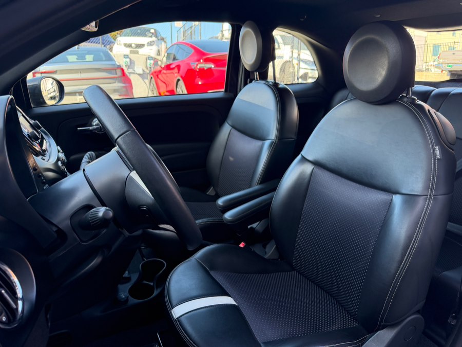 2018 FIAT 500e Battery Electric - Photo 17