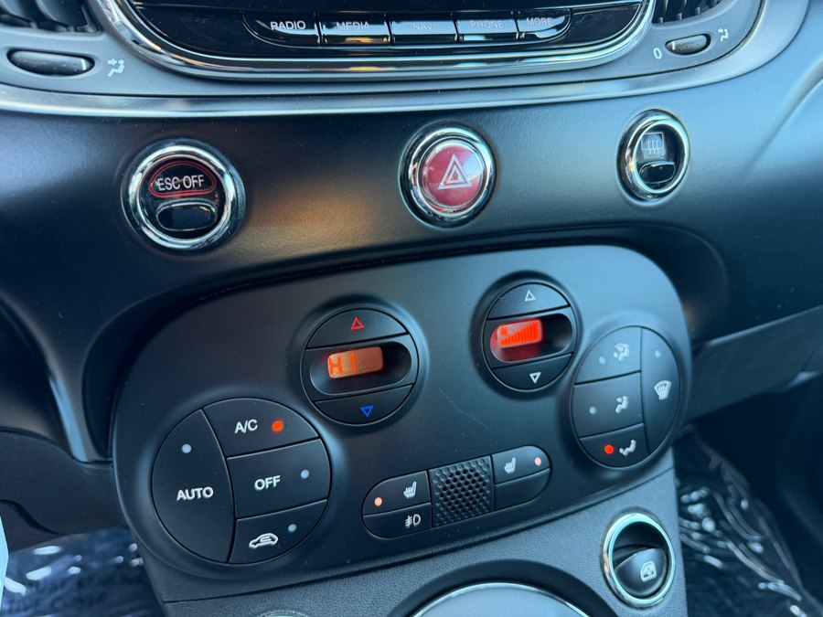 2018 FIAT 500e Battery Electric - Photo 23