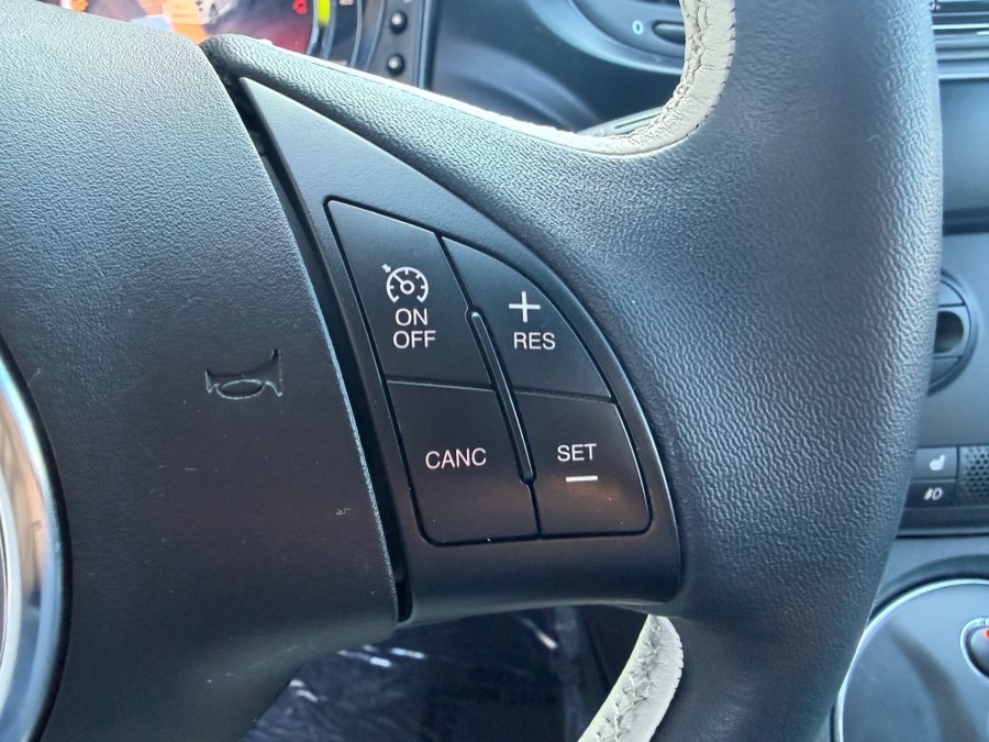 2018 FIAT 500e Battery Electric - Photo 14