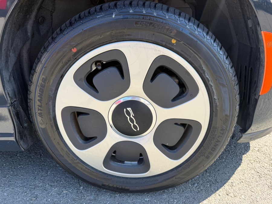 2018 FIAT 500e Battery Electric - Photo 42
