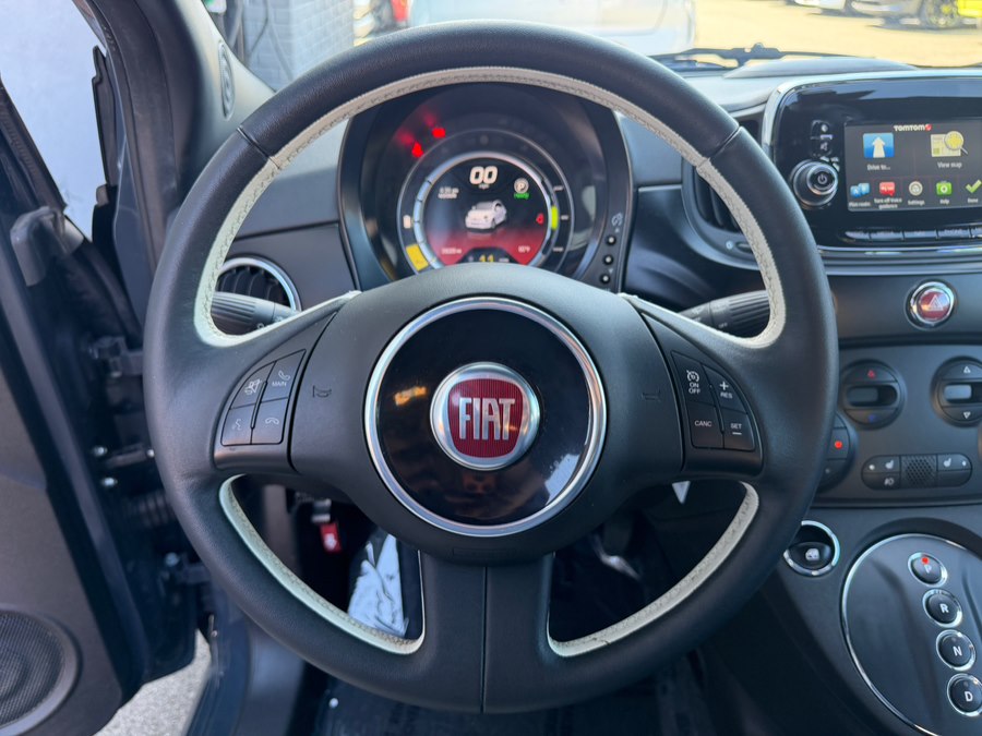 2018 FIAT 500e Battery Electric - Photo 11