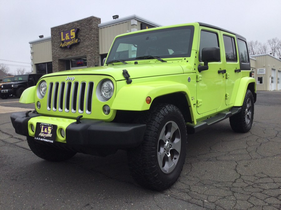2017 Jeep Wrangler Sahara's photo