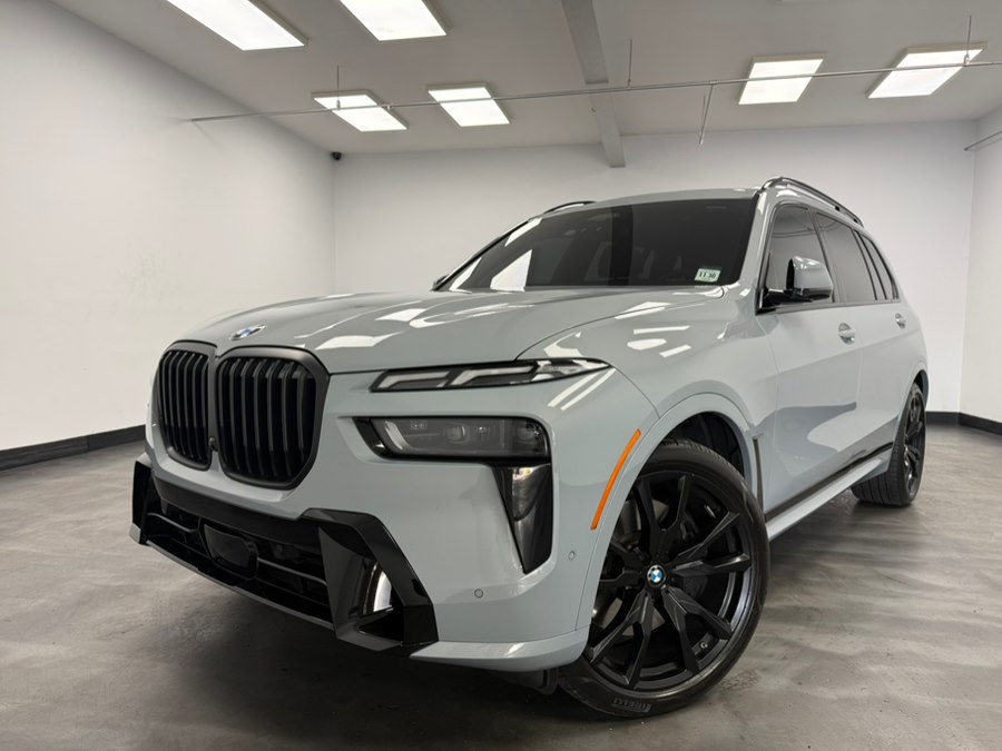 2026 BMW X7 xDrive40i's photo