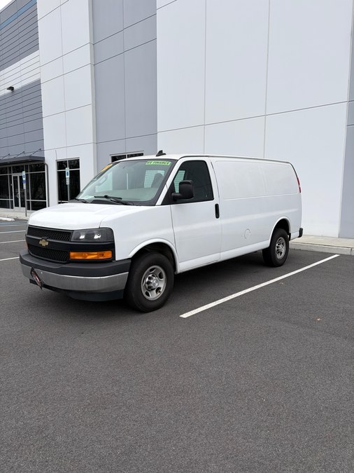 2019 Chevrolet Express 2500 Work Van HD's photo