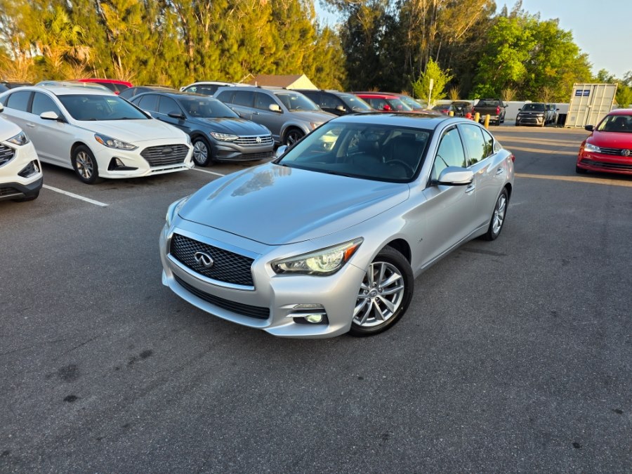 2016 INFINITI Q50 Premium